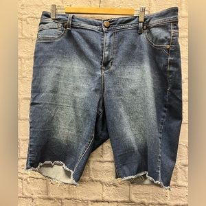Raw Hem Jean Shorts 1822